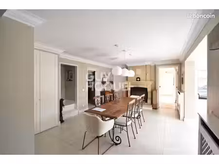 maison 7 pièces 180 m²