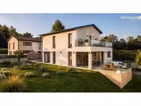 maison 5 pièces 170 m²