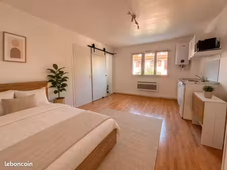 studio entièrement rénové