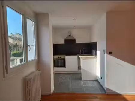 appartement t3 parking et cave