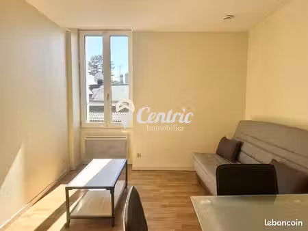 studio 1 pièce 22 m²