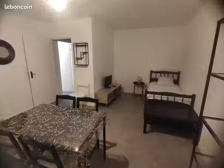 studio 28m²