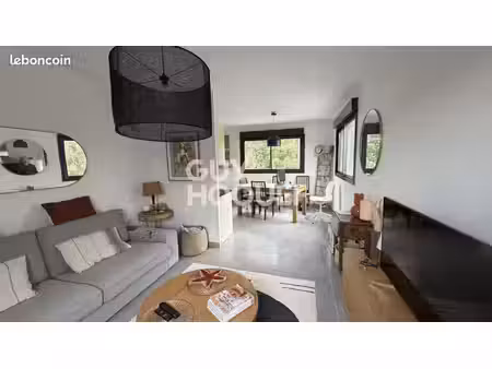 appartement 3 pièces 46 m²
