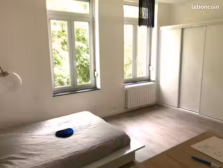studio meublé vauban place de girard