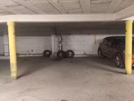2 emplacements de parking