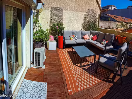 location meublé appartement t3 65m² rouet duplex + toit terrasse 20m²+box voiture