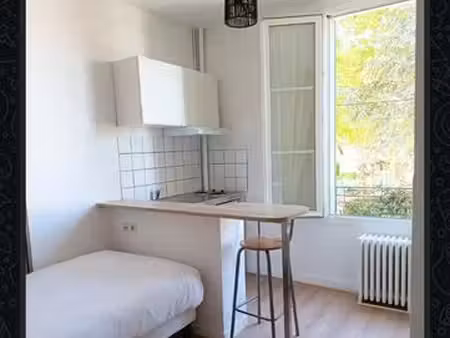chambre meublée 10 95 m² rénovée