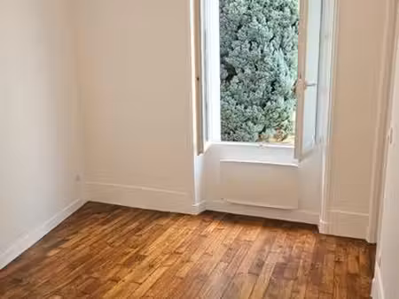 t2 30m2 quartier boucicaut calme absolu 250000