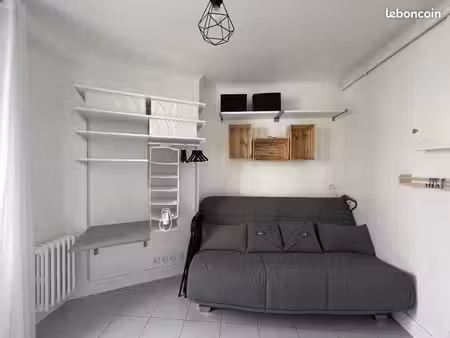 appartement 1 pièce 10 m²