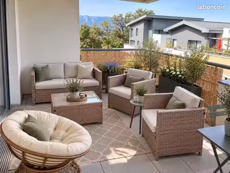 t3 meublé avec grand balcon – saint-julien-en-genevois