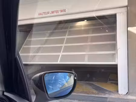 location garage  gare d’hyeres