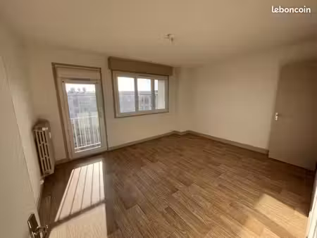 appartement 3 pièces 60 m²
