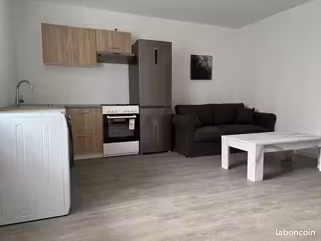 appartement t2 meublé rénové rue bonneville