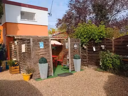 studio meublé et équipé