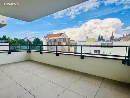 appartement 3 pièces 78 m²