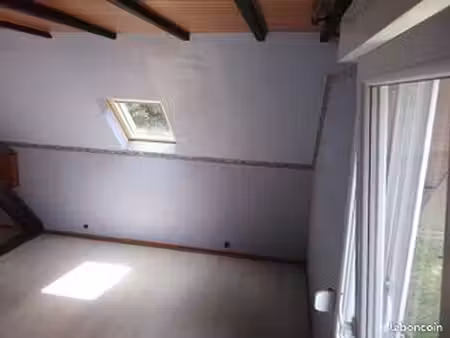 f3