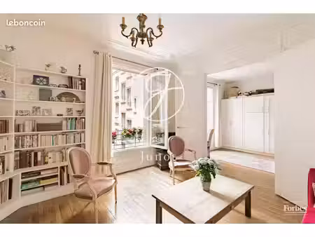 appartement 3 pièces 84 m²