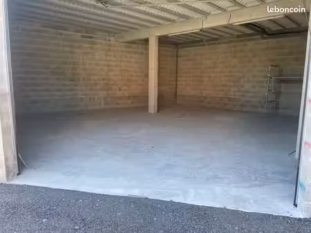 local d'activité 200m² brignais a450