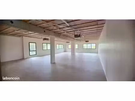 local 159 m² marcy-l'étoile