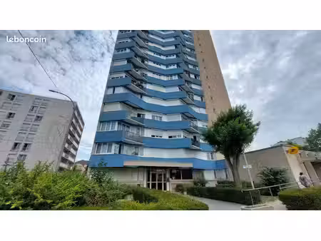 appartement 2 pièces 52 m²