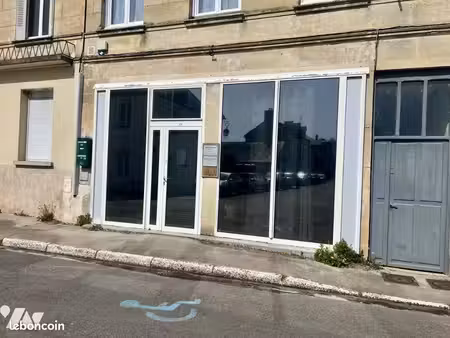 local d'activités cires les mello