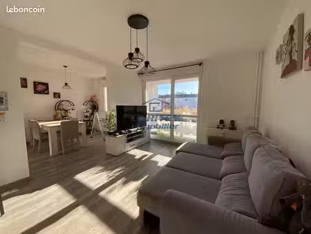 appartement 4 pièces 72 m²