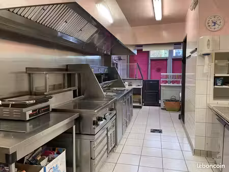 immeuble 6 pièces 84 m²