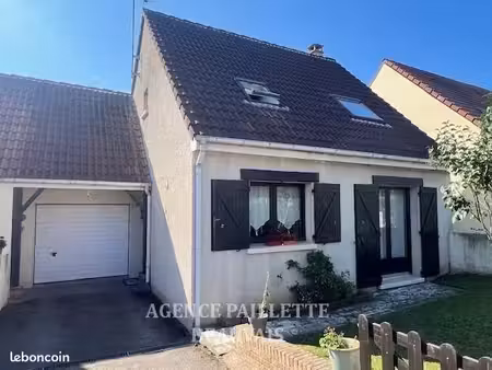 pavillon 6 pièces 80 m²
