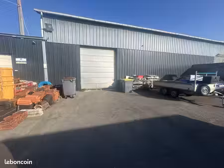 inconnu 1 pièce 150 m²