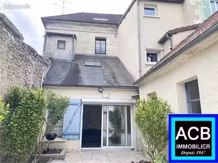maison 10 pièces 170 m²
