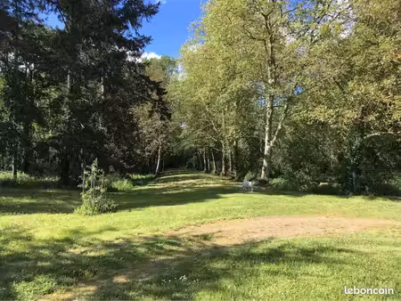 terrain 3500m2 - le lys