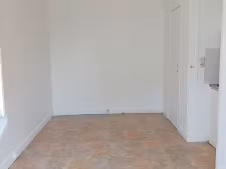 studio 1 pièce 16 m²