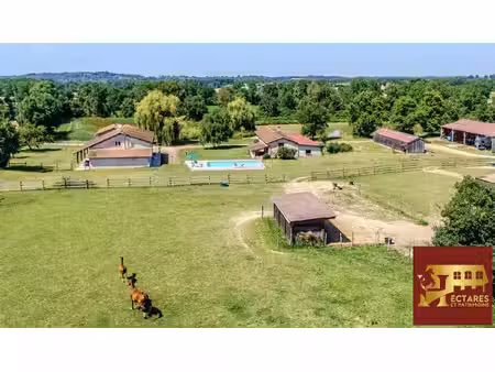 maison de luxe à vendre à neuville-les-dames