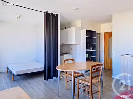 appartement 1 pièce 28 m²
