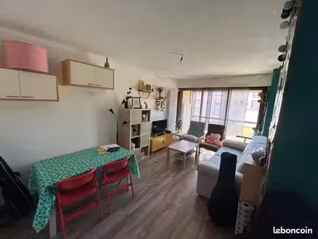 chamalières – t2 lumineux de 47 75 m² avec balcon  garage et cave