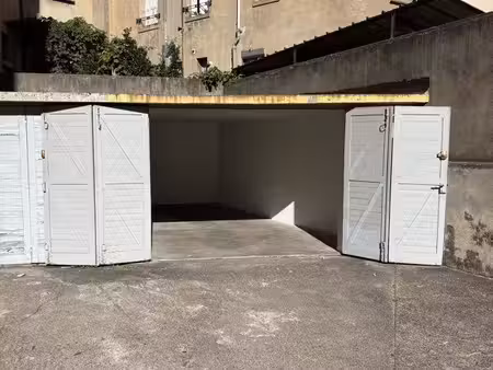 garage fermé 17 m2 -secteur blaise pascal