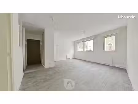 appartement 1 pièce 32 m²