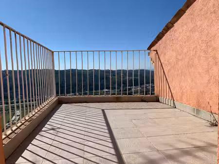 location d'un appartement 2 pièces à gattieres