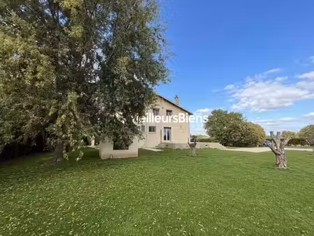 maison familiale 222 m²-8 pièces-6 chambres-2206 m² de terrain