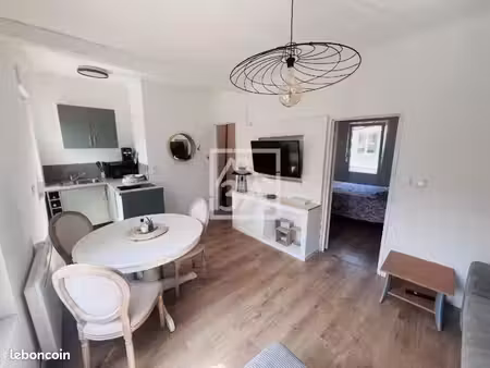 immeuble 4 pièces 35 m²