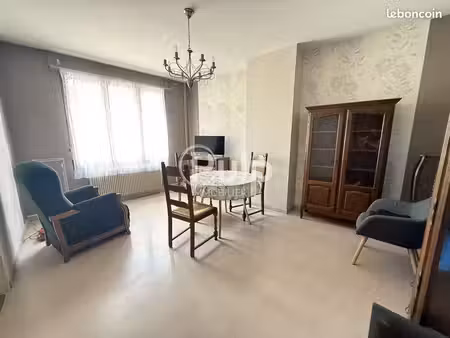 maison 7 pièces 130 m²