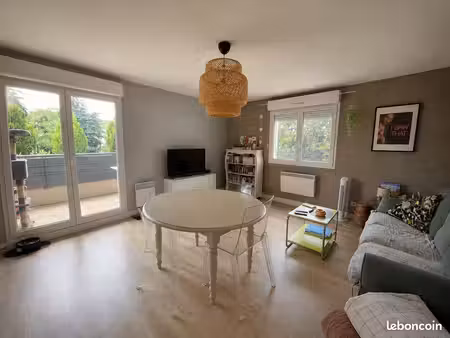appartement 3 pièces 67 m²