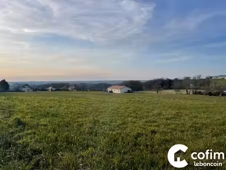 terrain 1893 m² garlin