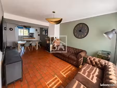 maison 5 pièces 102 m²