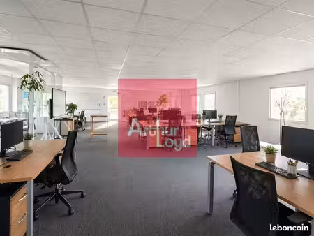 bureaux 1132 m² clermont ferrand