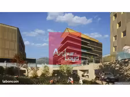 bureaux 2365 m² clermont ferrand