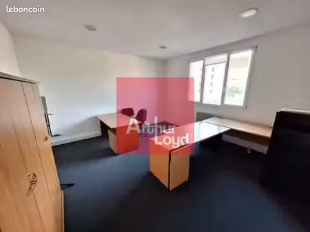 bureaux 50 m² clermont ferrand