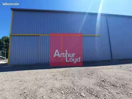 entrepot - logistique 350 m² cournon d'auvergne