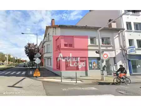local commercial 115 m² clermont-ferrand