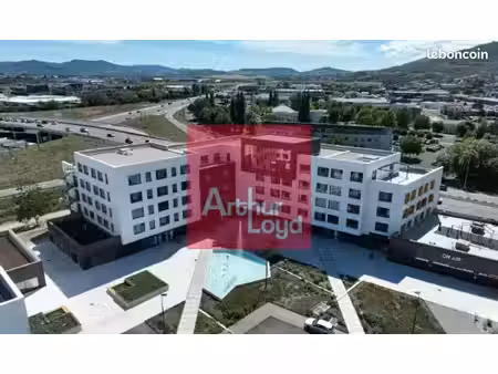 local commercial 283 m² clermont ferrand